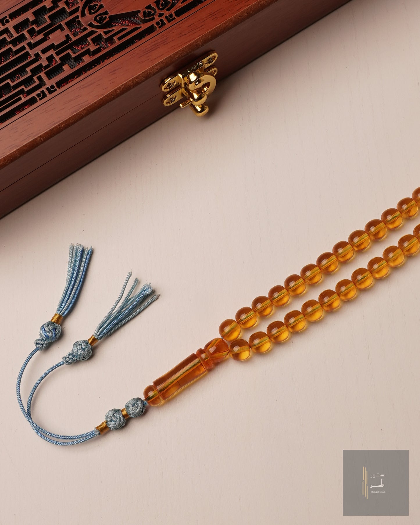 مستكه الماني تفاحي شبيه كهرب الشفاف